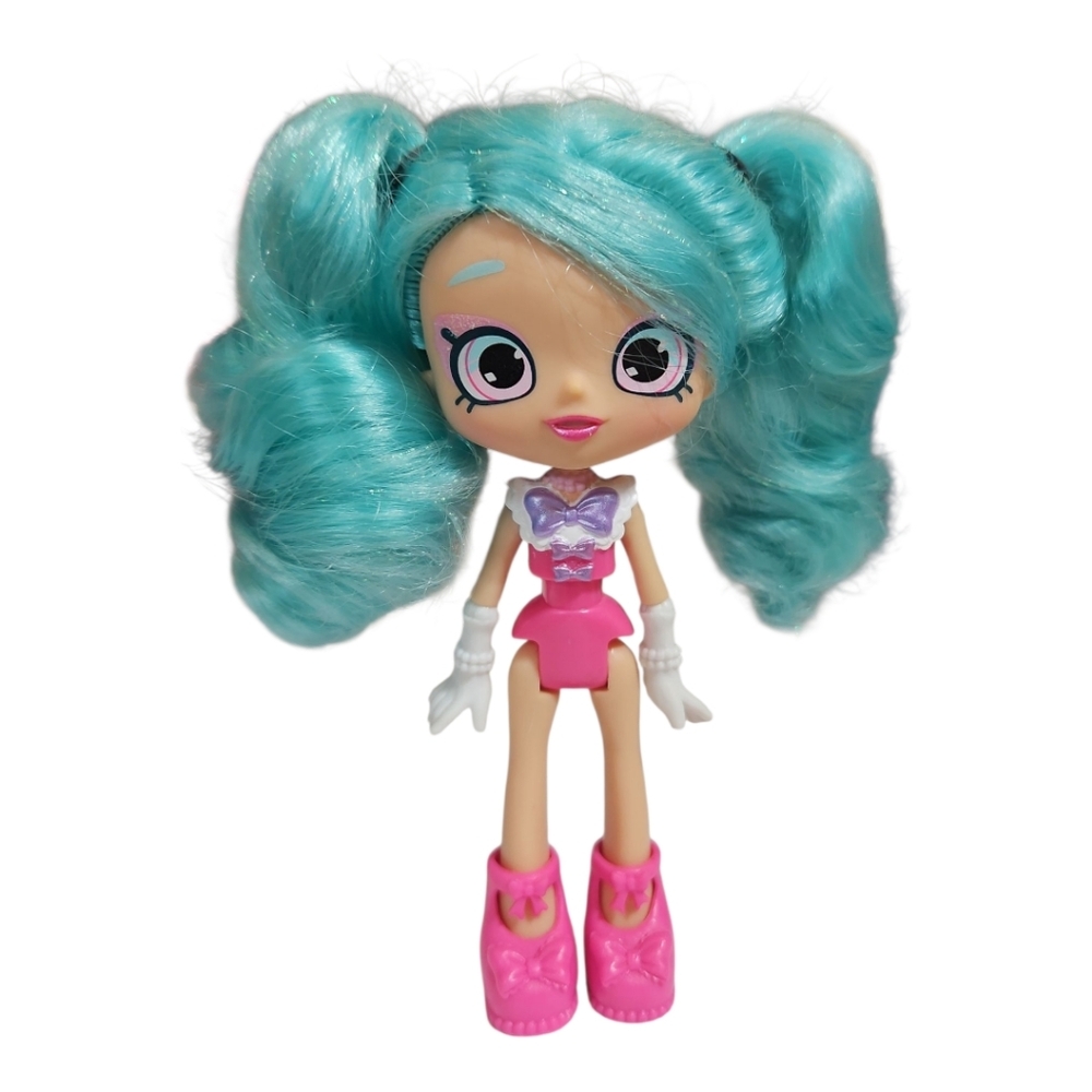 Shopkins Lil' Secrets Shoppie doll Bella Bow